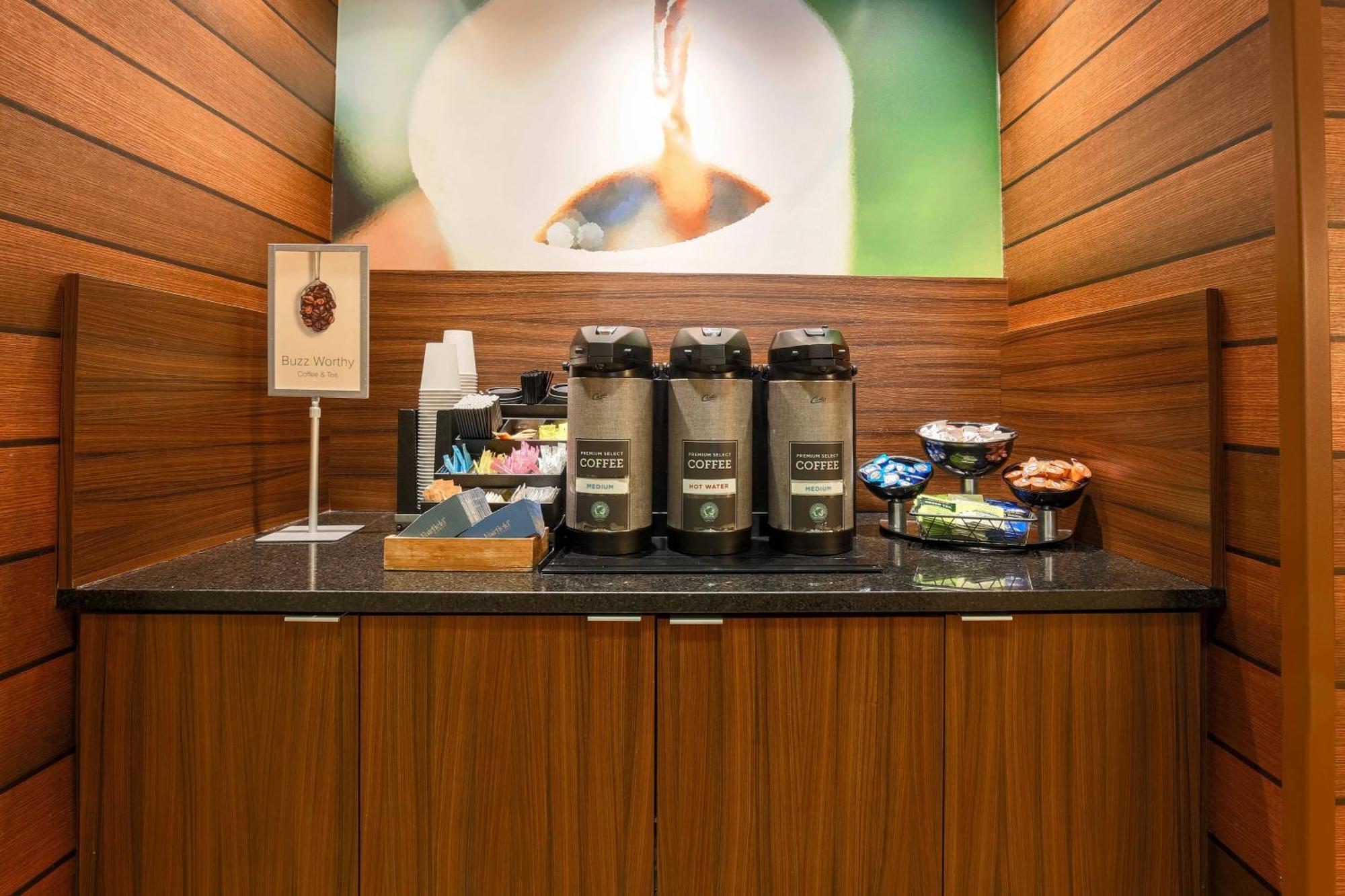 Fairfield Inn And Suites By Marriott Tampa Brandon Heartland Bagian luar foto