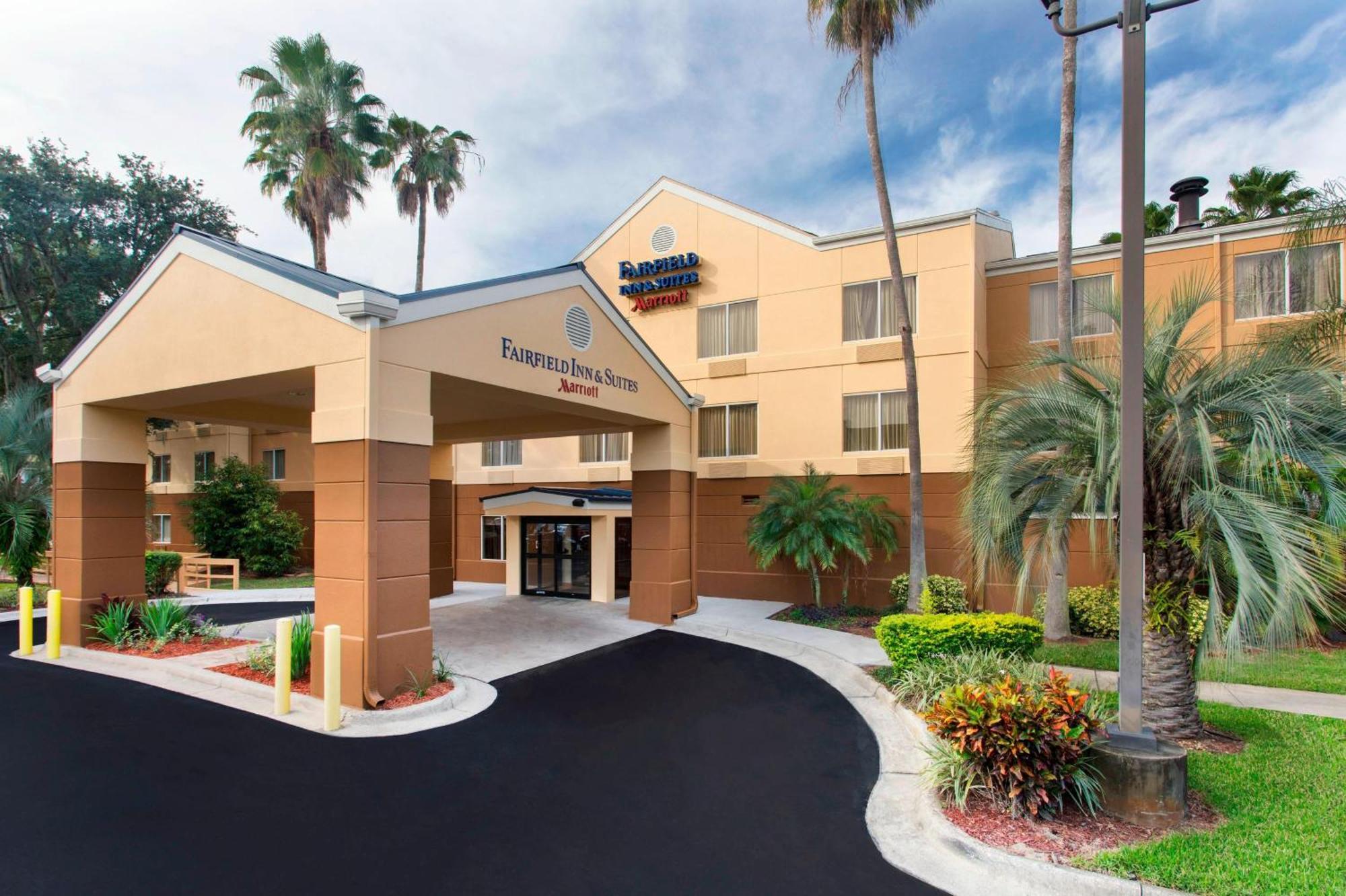 Fairfield Inn And Suites By Marriott Tampa Brandon Heartland Bagian luar foto